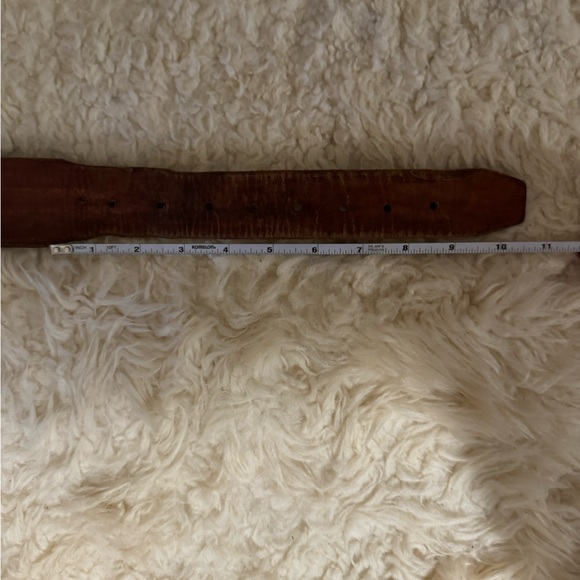 VTG Leather Bullet/Ammo Belt with brass rivets & brass removable belt buckle - Picture 10 of 14